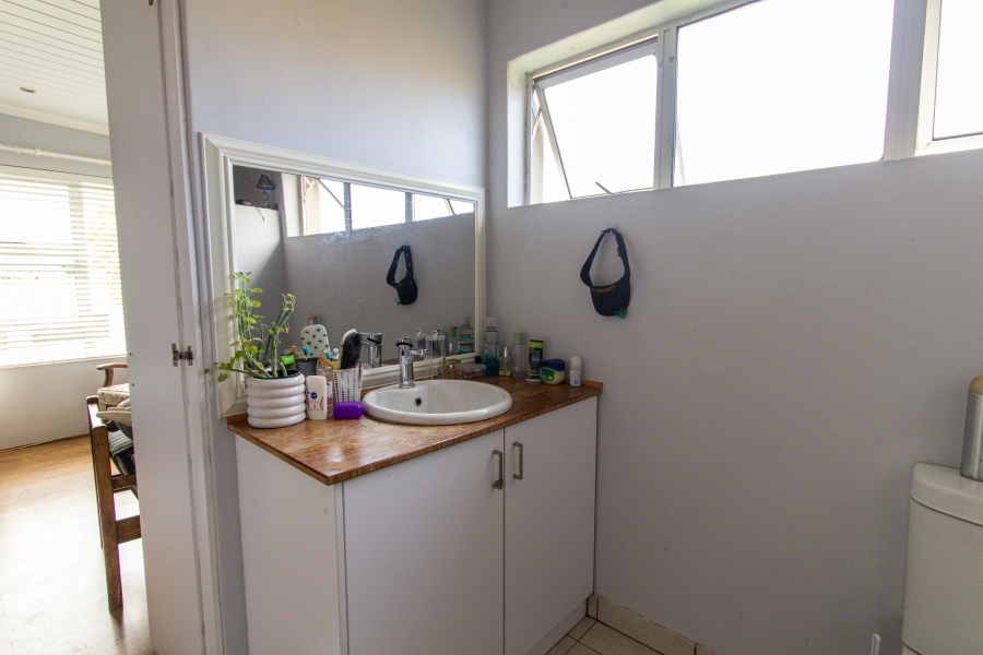 5 Bedroom Property for Sale in Myburgh Park Western Cape